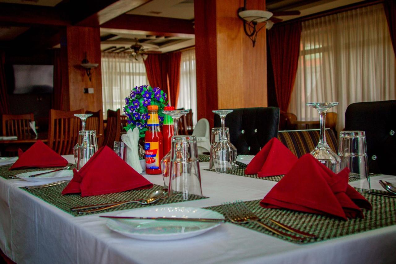 Leyshof Hotel Mwanza Extérieur photo